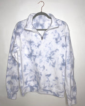 Load image into Gallery viewer, the campus sweatshirt