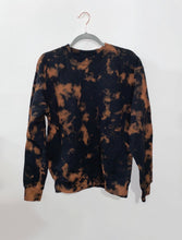 Load image into Gallery viewer, reverse dye crewneck
